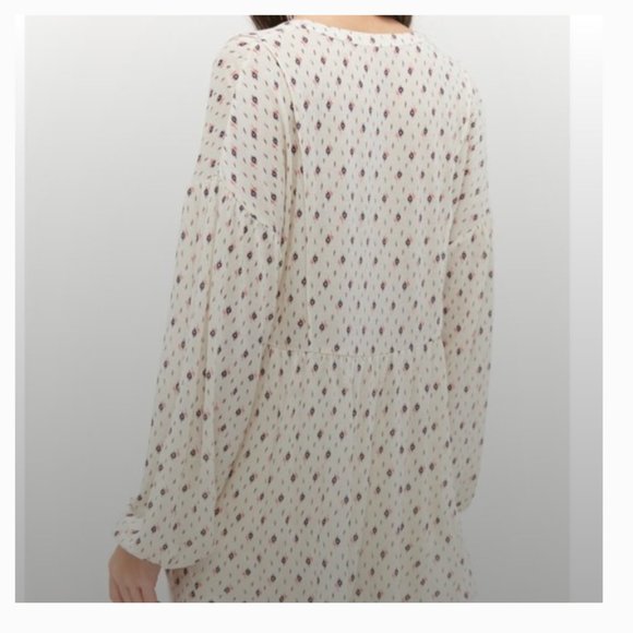 NWOT urban outfitters spirit v-neck babydoll top M - Picture 2 of 6